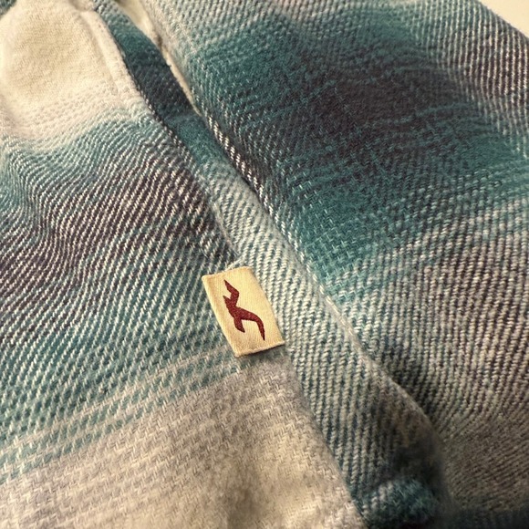 Hollister Flannel Shirt Womens Medium Boyfriend Fit Plaid Button Up Green - Picture 4 of 5